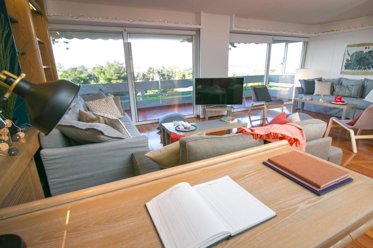 One-Of-A-Kind Athens Riviera Apartment Εξωτερικό φωτογραφία